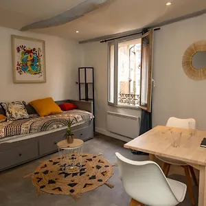 Studio Cosy Dans Centre Historique Avec Parking Appartement Grasse